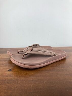 Chaco Chillos Flip Flops Sadie Clay Marron Sandals JCH108608 Women's Size 7.